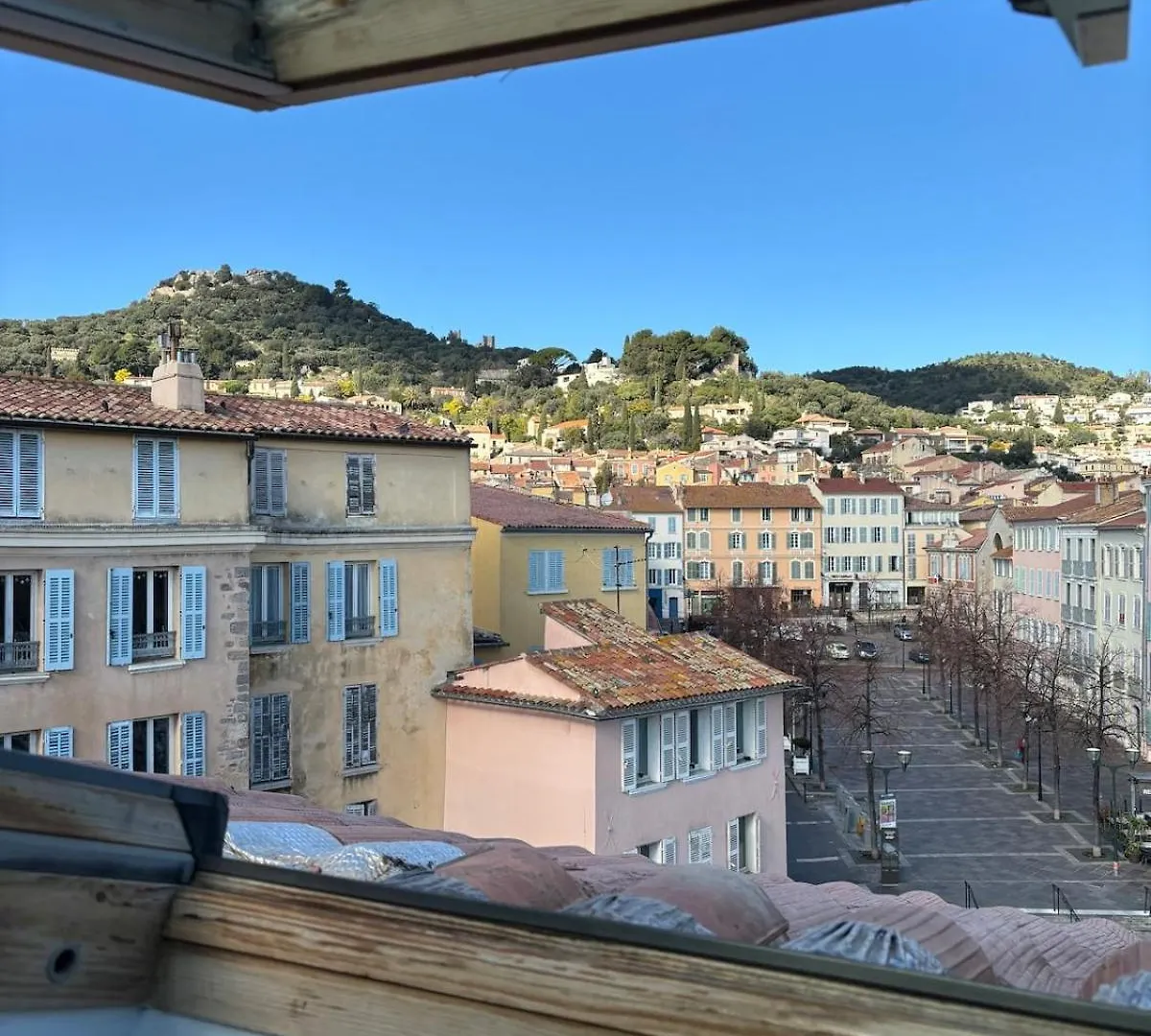 Apartment Loft Hyeres Private Parking Fransa